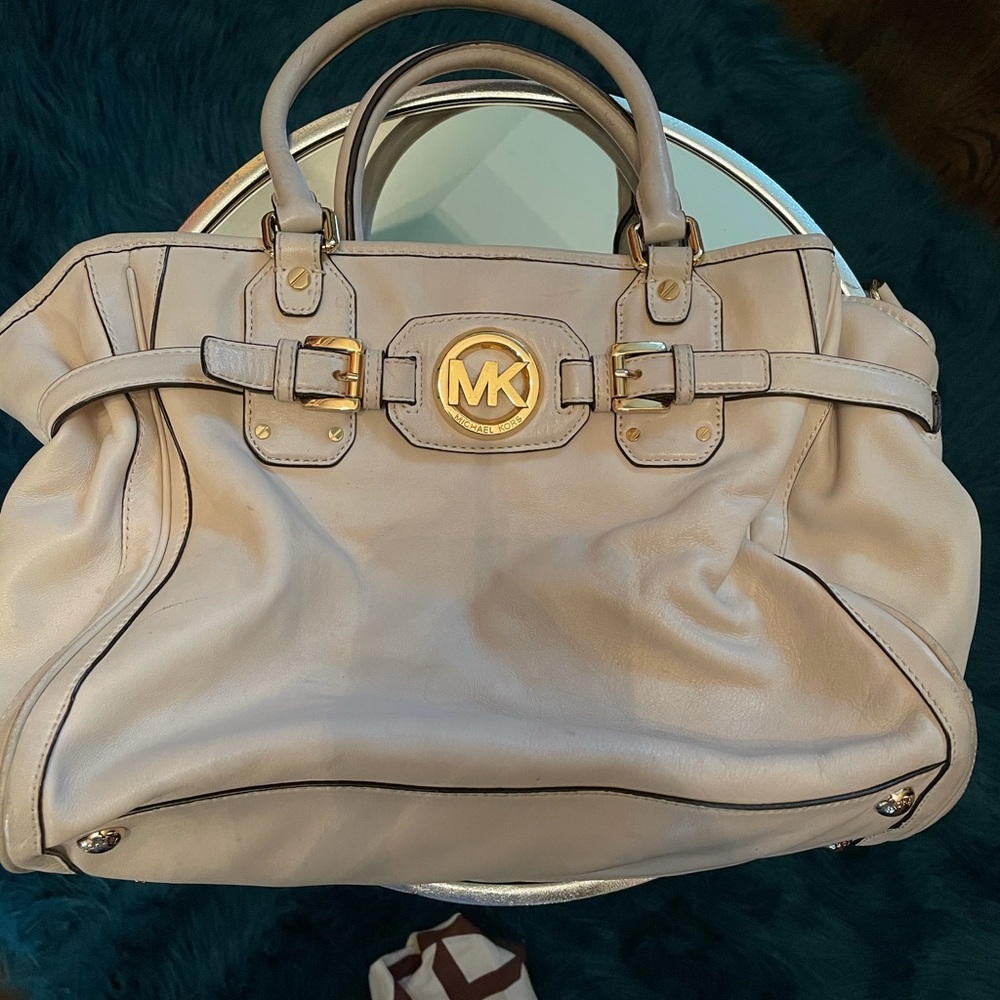 🤩 MICHAEL KORS CREAM HAMILTON PURSE